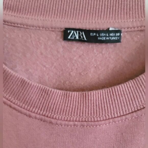 Zara shoulder Pad sweater - Picture 3 of 3